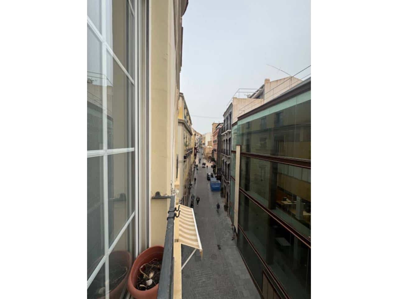 3 bedroom Flat for sale in Alicante / Alacant city - € 298,000 (Ref: 8912498)