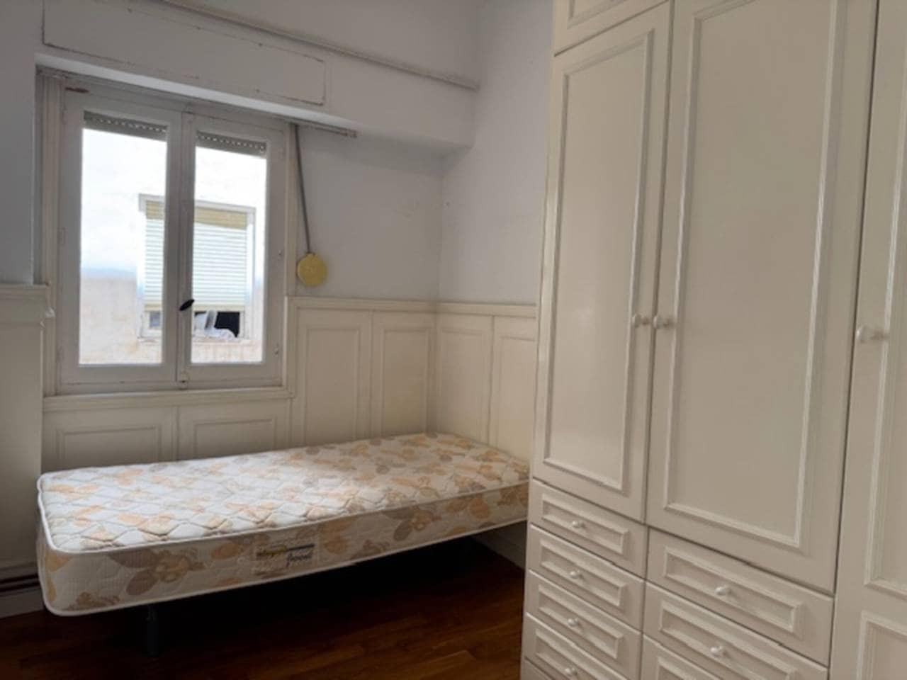 Appartement de 3 chambres à louer à Alicante ville - 1 500 € (Ref: 8987985)