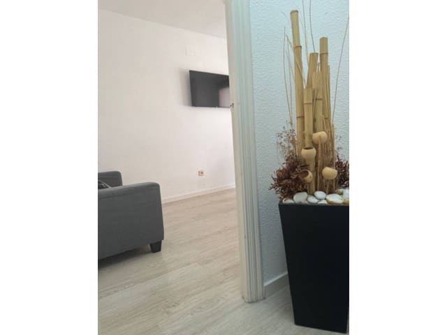 Kontor till salu i Alicante stad - 120 000 € (Ref: 9235877)