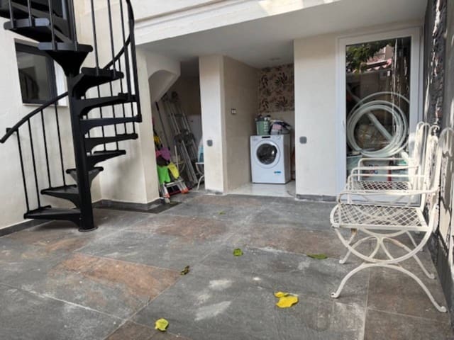 8 makuuhuone Omakotitalo myytävänä paikassa San Vicente / Sant Vicent del Raspeig - 420 000 € (Ref: 9317245)