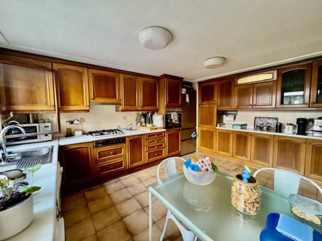 3 soveværelse Lejlighed til salg i Alicante by med garage - € 535.000 (Ref: 9367201)