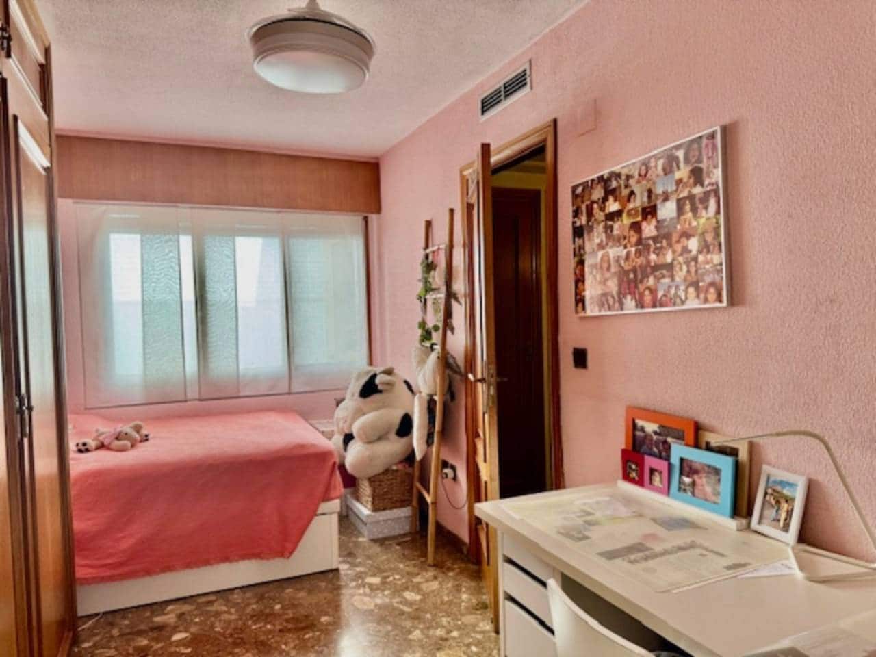 3 soveværelse Lejlighed til salg i Alicante by med garage - € 535.000 (Ref: 9367201)