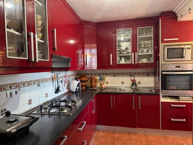 3 sovrum Lägenhet till salu i El Campello - 195 000 € (Ref: 9378767)