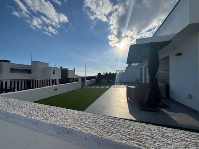 3 makuuhuone Asunto vuokrattavana paikassa Finestrat mukana uima-altaan 
autotalli - 2 500 € (Ref: 9400486)