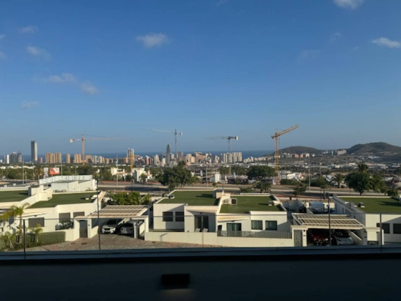 3 sypialnia Mieszkanie do wynajęcia w Finestrat z basenem garażem - 2 500 € (Ref: 9400486)