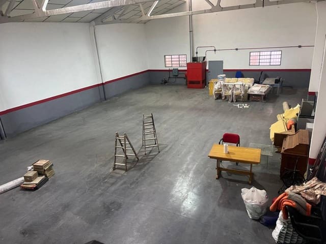 Business for rent in Torrejón de Ardoz - € 2,000 (Ref: 9433161)