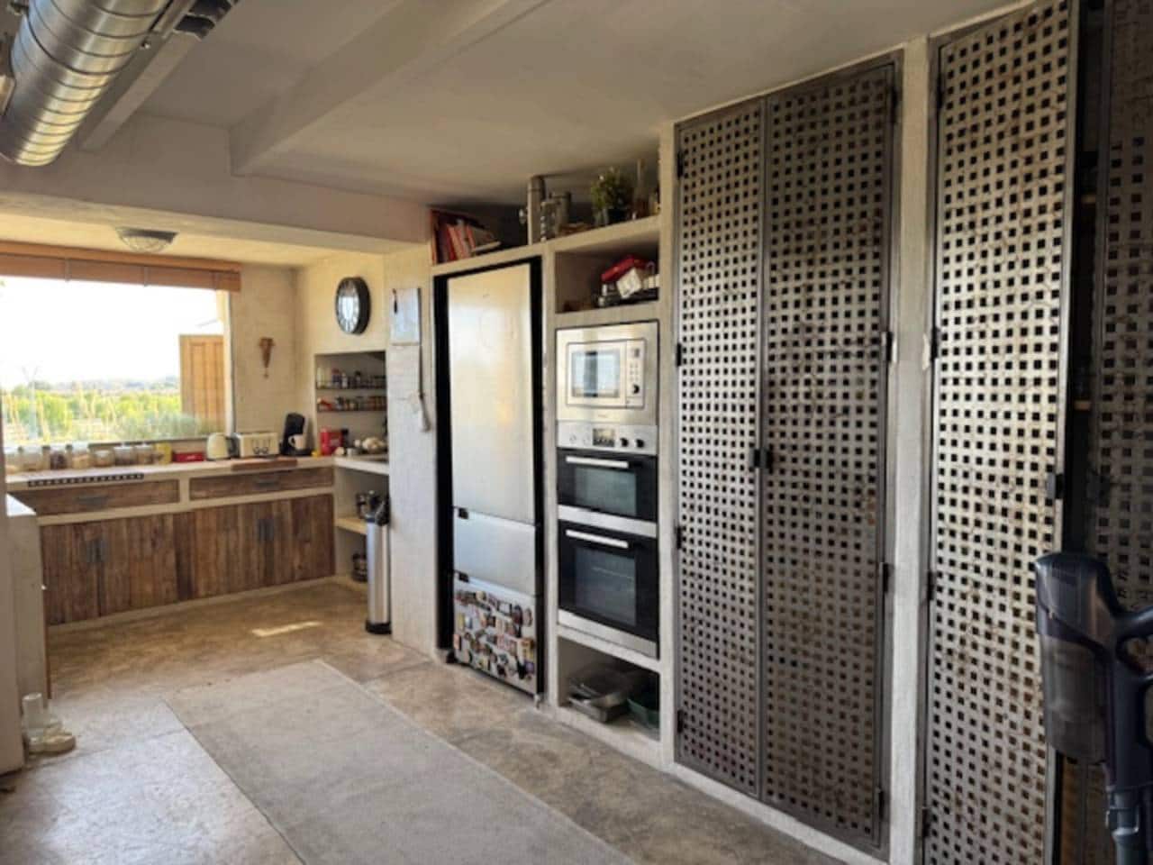 3 makuuhuone Omakotitalo myytävänä paikassa Alicante kaupunki mukana uima-altaan - 595 000 € (Ref: 9560955)