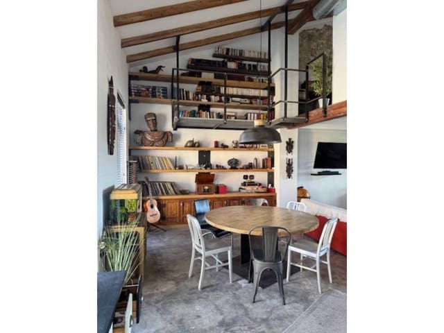 3 makuuhuone Omakotitalo myytävänä paikassa Alicante kaupunki mukana uima-altaan - 595 000 € (Ref: 9560955)