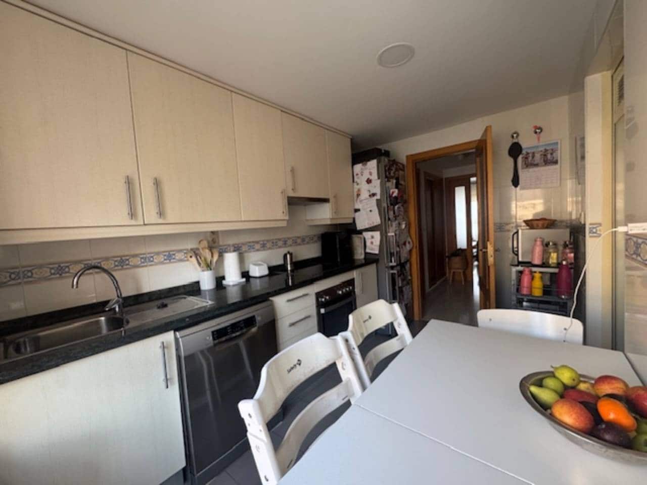 3 bedroom Flat for sale in Alicante / Alacant city with pool garage - € 375,000 (Ref: 9721020)