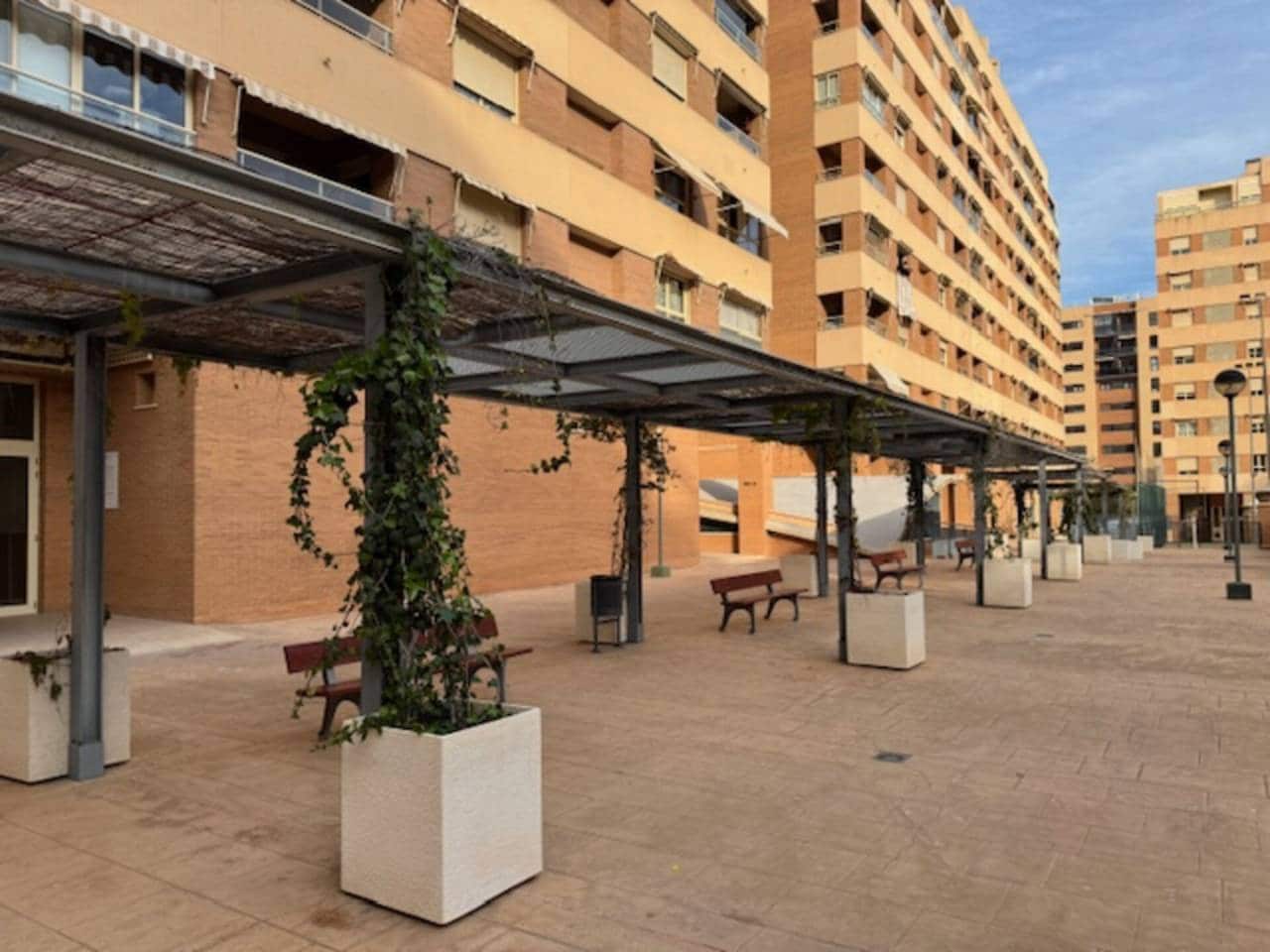 3 bedroom Flat for sale in Alicante / Alacant city with pool garage - € 375,000 (Ref: 9721020)