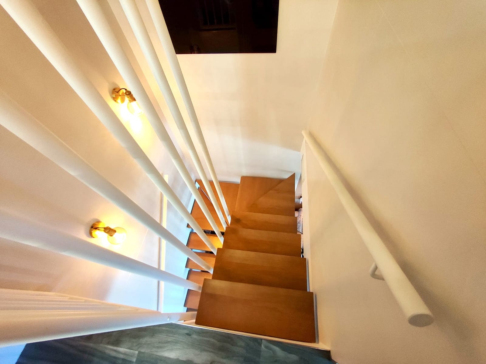 2 soveværelse Rækkehus til salg i Santa Pola med swimmingpool garage - € 330.000 (Ref: 9684105)