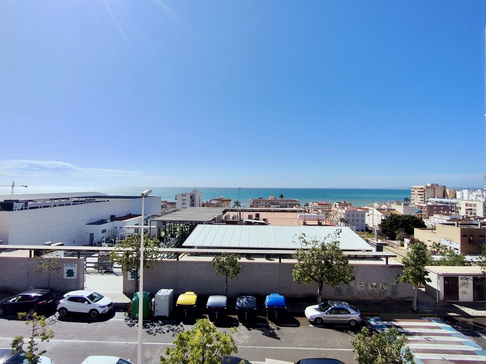 2 soveværelse Rækkehus til salg i Santa Pola med swimmingpool garage - € 330.000 (Ref: 9684105)