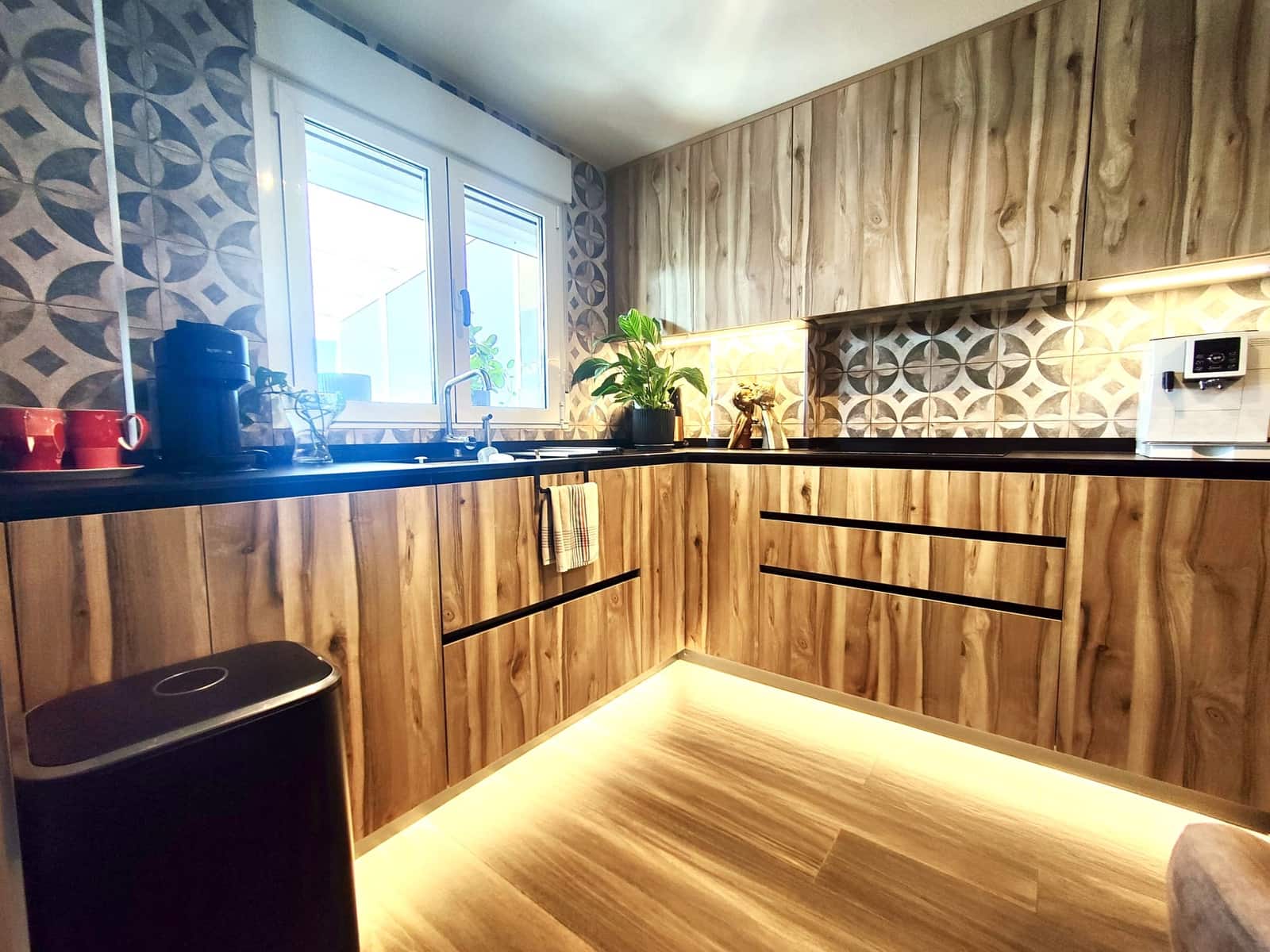 2 soveværelse Rækkehus til salg i Santa Pola med swimmingpool garage - € 330.000 (Ref: 9684105)