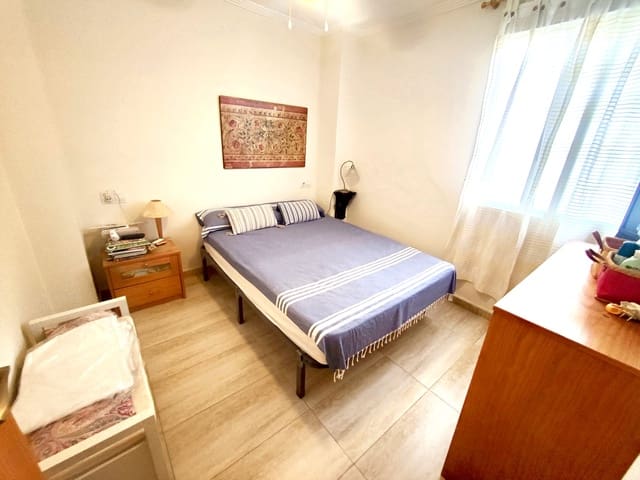 3 bedroom Flat for sale in Santa Pola - € 175,000 (Ref: 9684117)