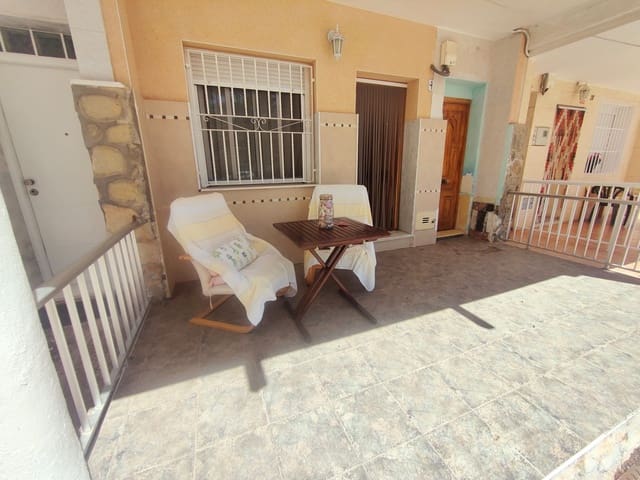 3 bedroom Flat for sale in Santa Pola - € 175,000 (Ref: 9684117)