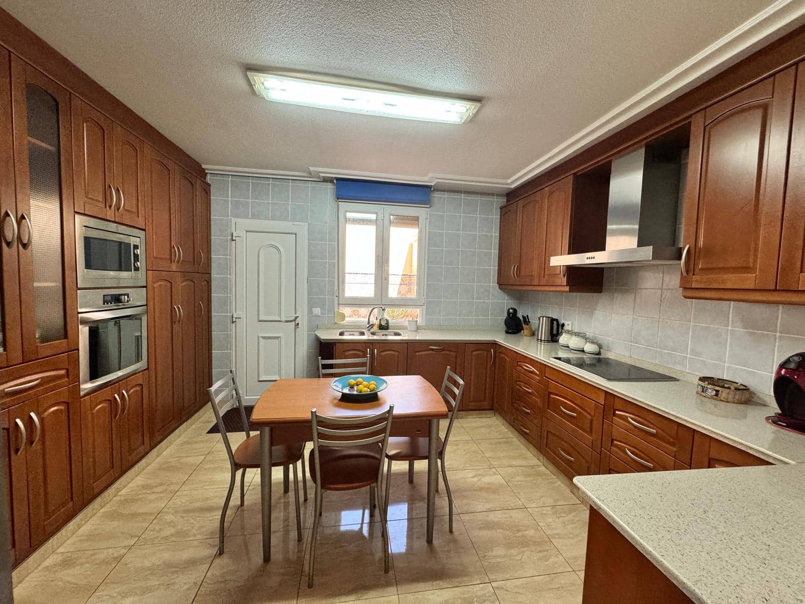 7 soveværelse Villa til salg i Elche / Elx med swimmingpool garage - € 699.000 (Ref: 9687467)