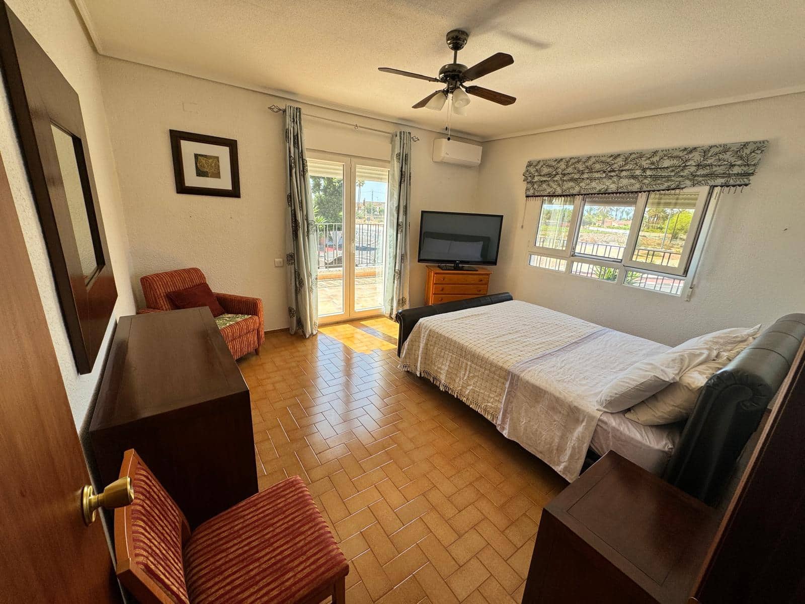 7 soveværelse Villa til salg i Elche / Elx med swimmingpool garage - € 699.000 (Ref: 9687467)