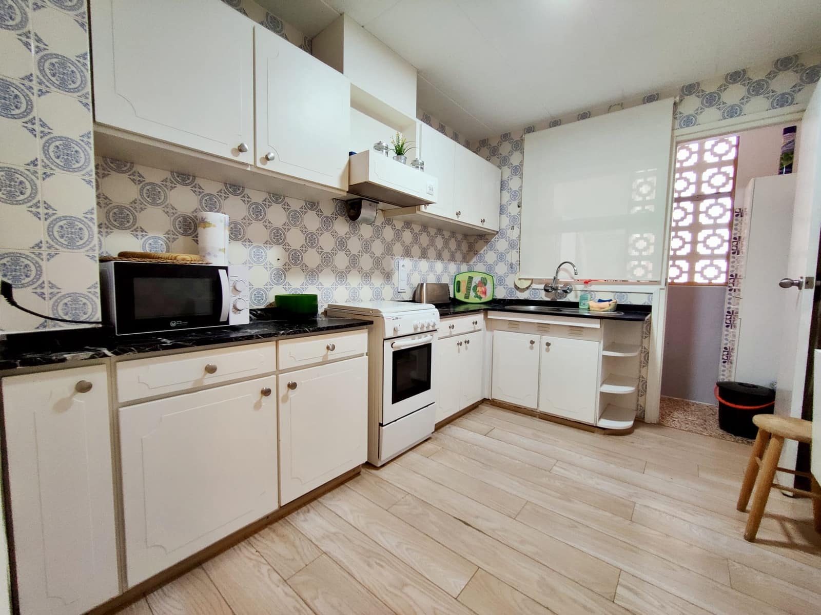 3 Zimmer Strandapartment zu verkaufen in Santa Pola mit Garage - 299.000 € (Ref: 9687468)