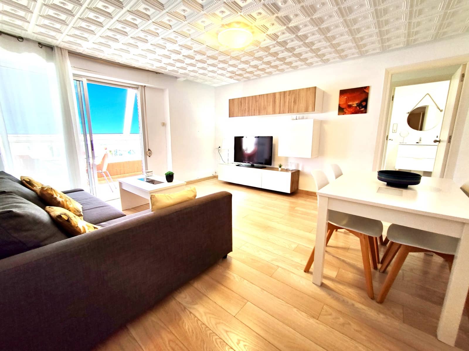 3 Zimmer Strandapartment zu verkaufen in Santa Pola mit Garage - 299.000 € (Ref: 9687468)