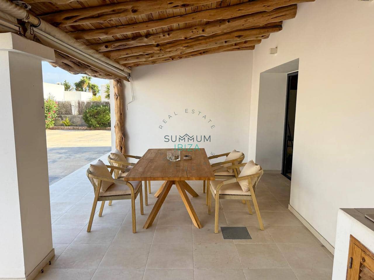 3 soverom Villa til salgs i Sant Jordi de Ses Salines med svømmebasseng garasje - € 2 200 000 (Ref: 10055786)