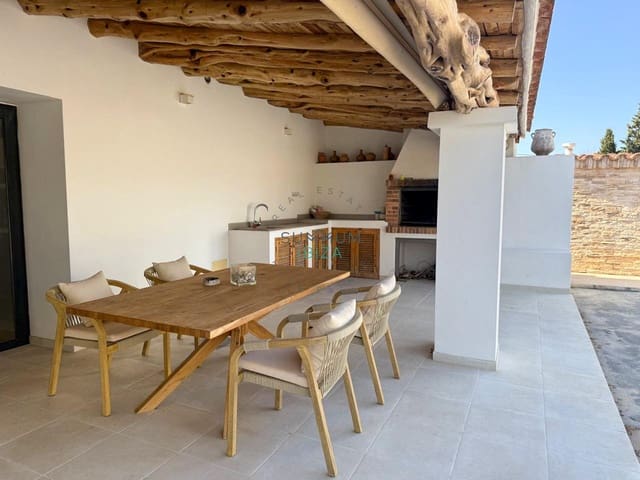 3 quarto Moradia para venda em Sant Jordi de Ses Salines, San Jose / Sant Josep de Sa Talaia com piscina garagem - 2 200 000 € (Ref: 10055786)