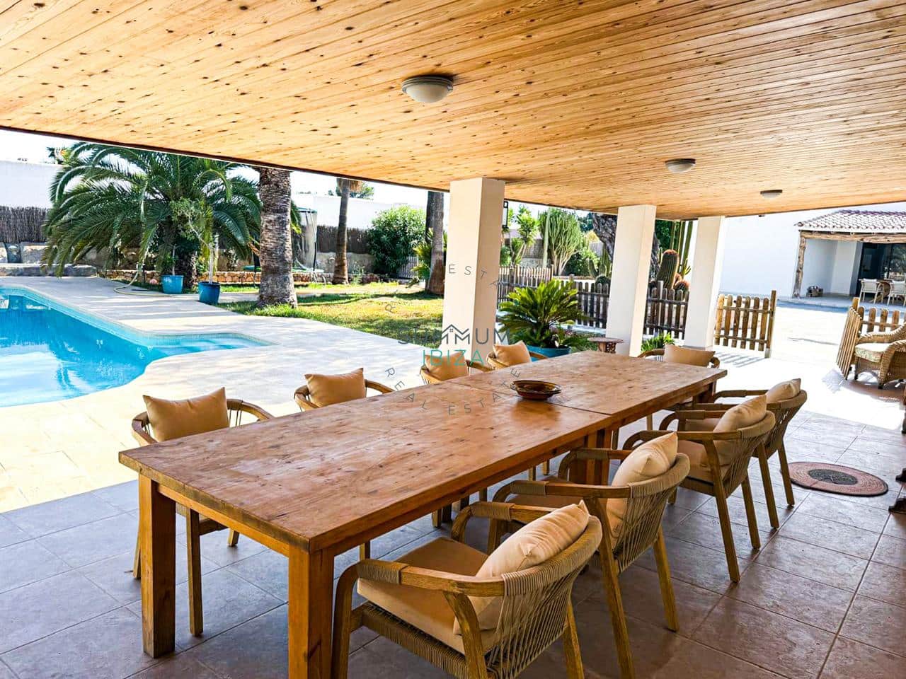 3 soverom Villa til salgs i Sant Jordi de Ses Salines med svømmebasseng garasje - € 2 200 000 (Ref: 10055786)