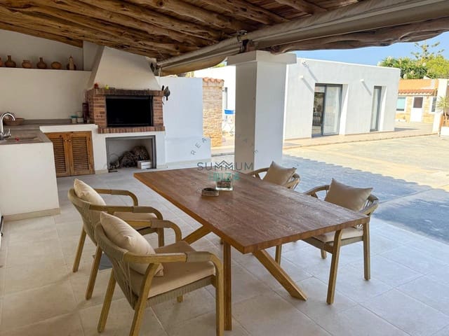 3 quarto Moradia para venda em Sant Jordi de Ses Salines, San Jose / Sant Josep de Sa Talaia com piscina garagem - 2 200 000 € (Ref: 10055786)