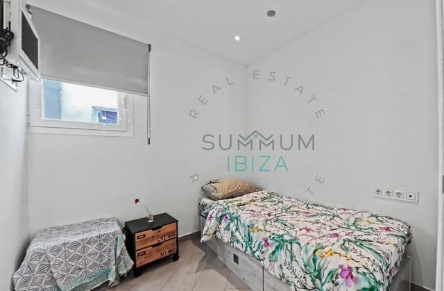 2 slaapkamer Flat te koop in Ibiza dorp - € 515.000 (Ref: 10168016)
