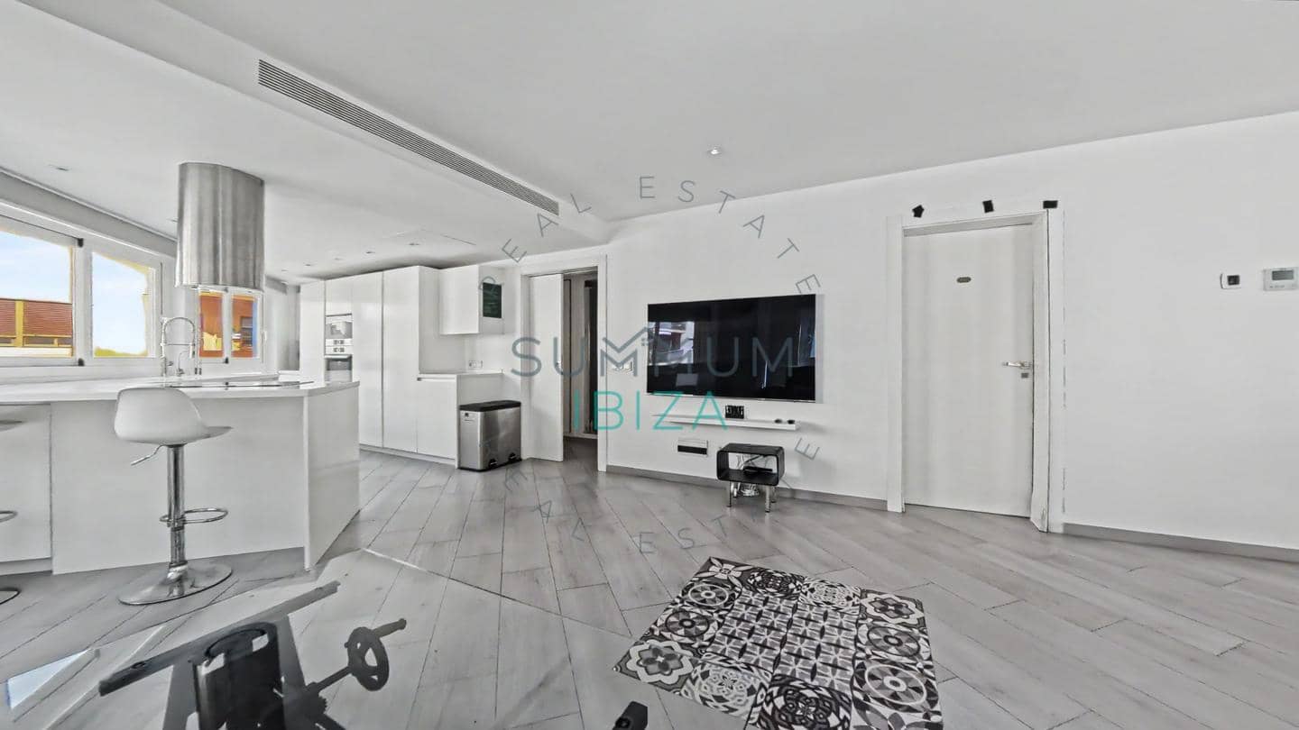 2 bedroom Flat for sale in Ibiza / Eivissa town - € 515,000 (Ref: 10168016)