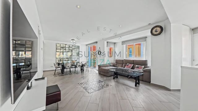 2 slaapkamer Flat te koop in Ibiza dorp - € 515.000 (Ref: 10168016)
