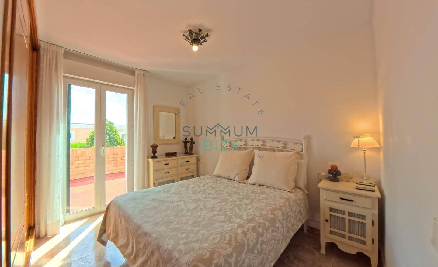 4 Zimmer Villa zu verkaufen in Ibiza / Eivissa Stadt mit Garage - 850.000 € (Ref: 9804780)