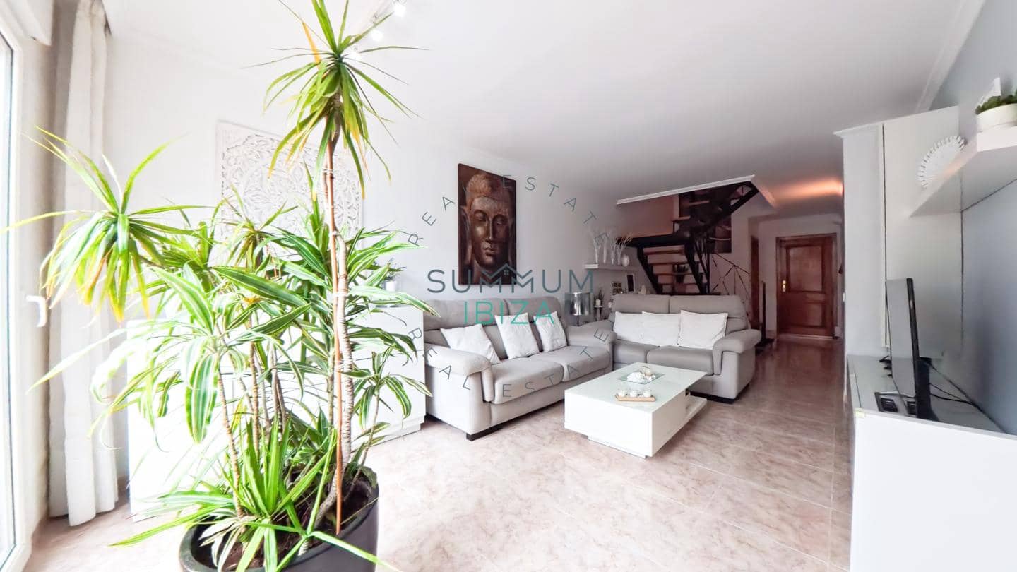 4 Zimmer Villa zu verkaufen in Ibiza / Eivissa Stadt mit Garage - 850.000 € (Ref: 9804780)