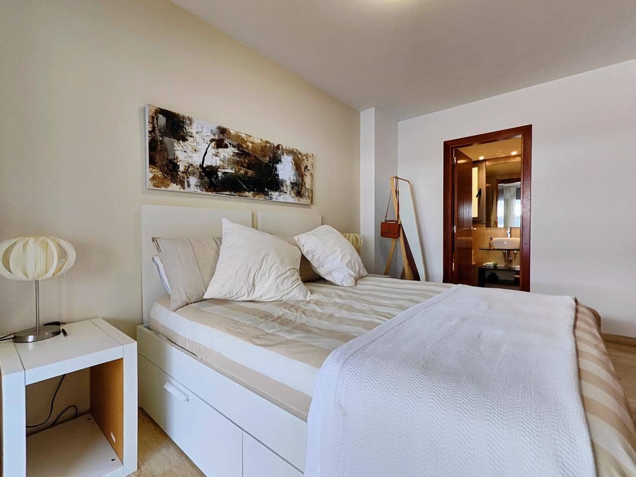 2 quarto Apartamento para arrendar em Ibiza / Eivissa cidade com piscina garagem - 4 000 € (Ref: 9804782)