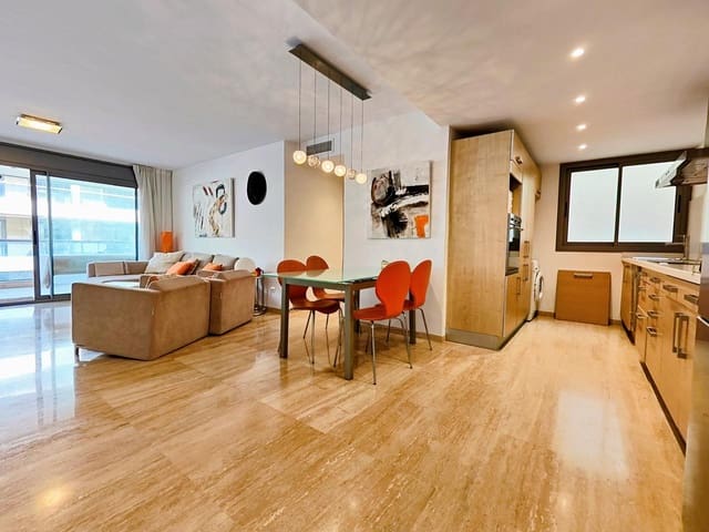 2 quarto Apartamento para arrendar em Ibiza / Eivissa cidade com piscina garagem - 4 000 € (Ref: 9804782)