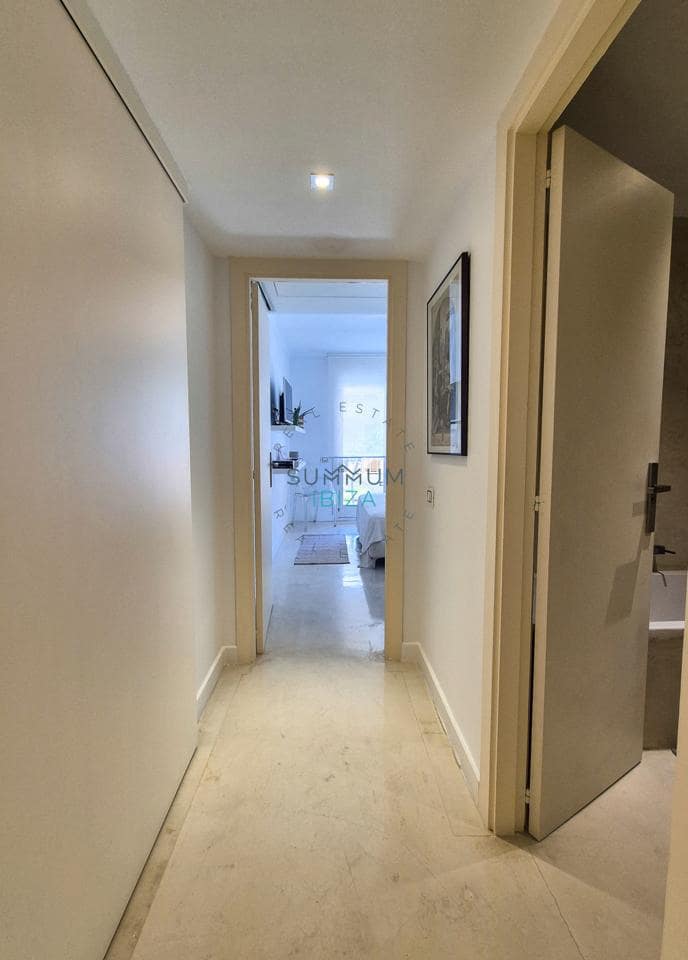 2 bedroom Flat for sale in Ibiza / Eivissa town - € 720,000 (Ref: 9804785)