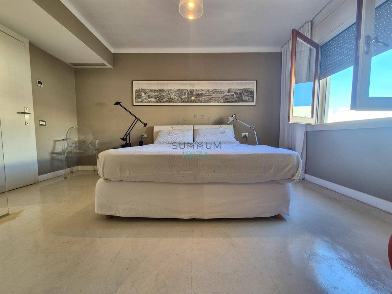 2 bedroom Flat for sale in Ibiza / Eivissa town - € 720,000 (Ref: 9804785)