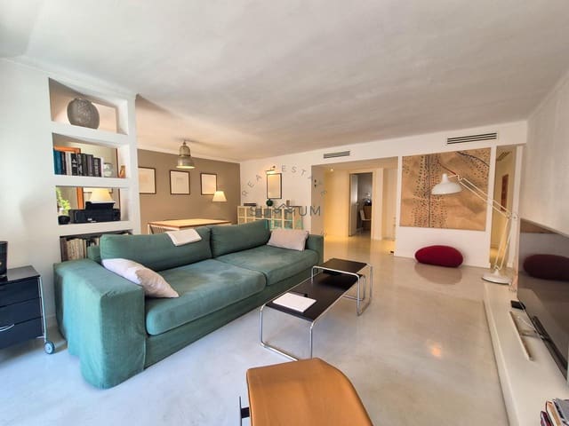 2 bedroom Flat for sale in Ibiza / Eivissa town - € 720,000 (Ref: 9804785)