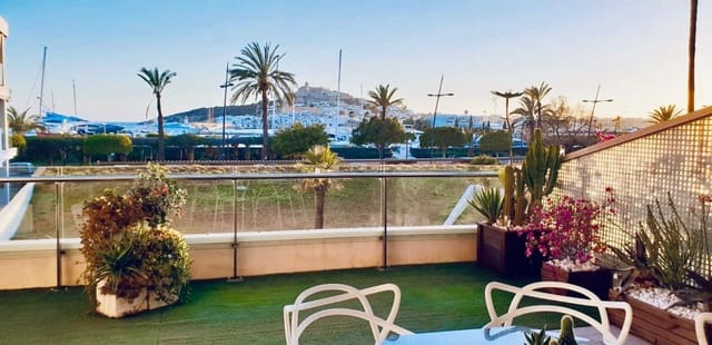 2 bedroom Flat for sale in Ibiza / Eivissa town with garage - € 1,500,000 (Ref: 9804786)