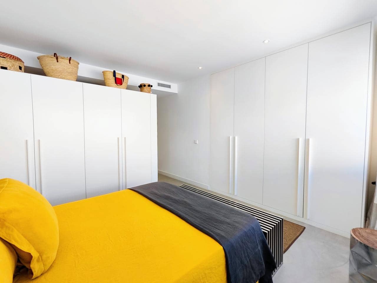 2 quarto Apartamento para venda em Ibiza / Eivissa cidade com piscina garagem - 1 450 000 € (Ref: 9804787)