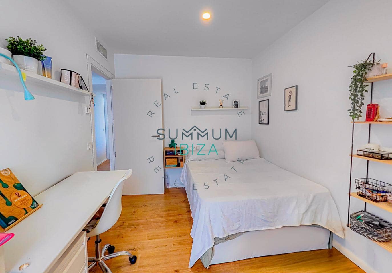 3 Zimmer Wohnung zu verkaufen in Ibiza / Eivissa Stadt mit Pool Garage - 895.000 € (Ref: 9804788)