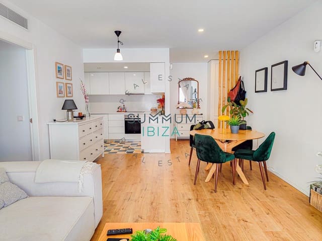 3 Zimmer Wohnung zu verkaufen in Ibiza / Eivissa Stadt mit Pool Garage - 895.000 € (Ref: 9804788)