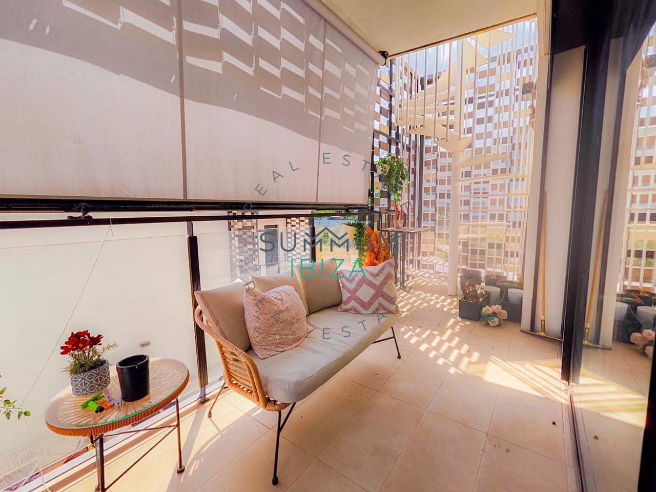 3 Zimmer Wohnung zu verkaufen in Ibiza / Eivissa Stadt mit Pool Garage - 895.000 € (Ref: 9804788)