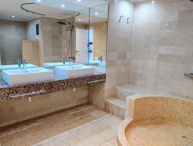 5 Zimmer Wohnung zu verkaufen in Ibiza / Eivissa Stadt mit Garage - 2.835.000 € (Ref: 9804789)