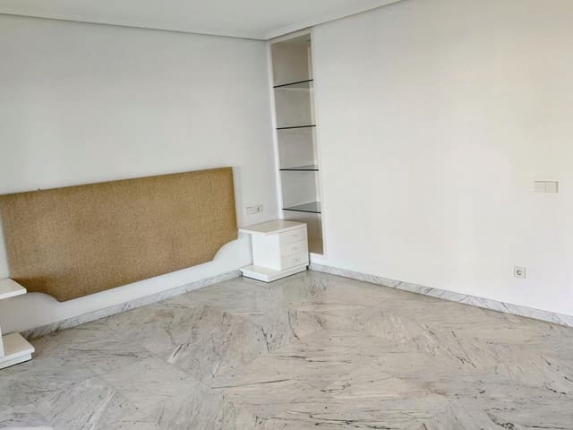 5 Zimmer Wohnung zu verkaufen in Ibiza / Eivissa Stadt mit Garage - 2.835.000 € (Ref: 9804789)