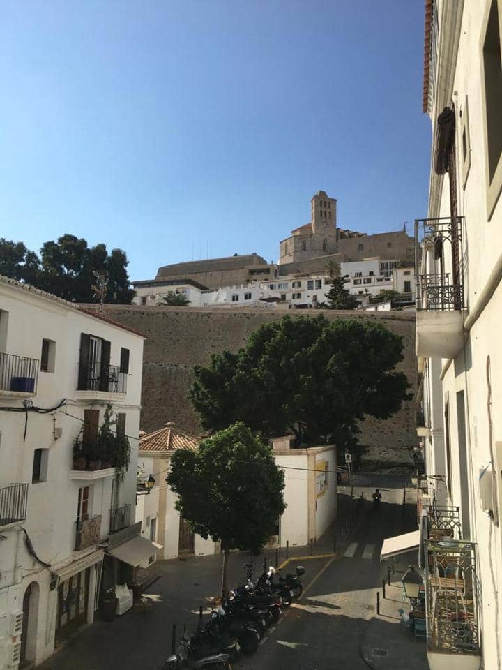 1 bedroom Flat for rent in Ibiza / Eivissa town - € 4,000 (Ref: 9834887)