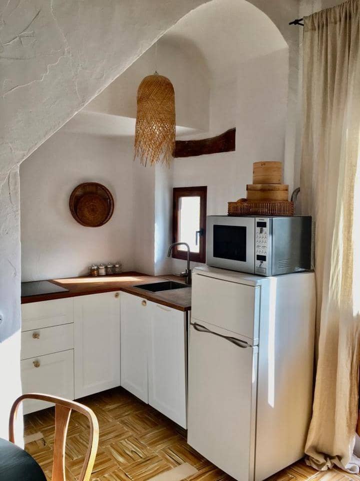 1 bedroom Flat for rent in Ibiza / Eivissa town - € 4,000 (Ref: 9834887)