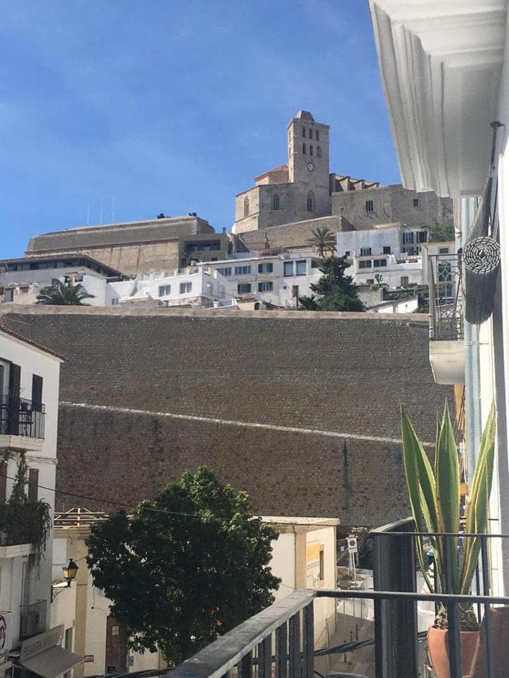 1 bedroom Flat for rent in Ibiza / Eivissa town - € 4,000 (Ref: 9834887)