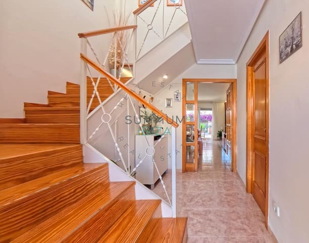 3 sovrum Villa till salu i Ibiza stad med garage - 695 000 € (Ref: 9877745)