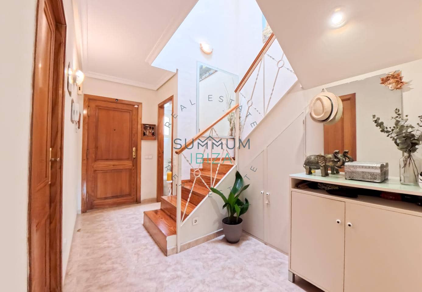 3 chambre Villa/Maison à vendre à Ibiza ville avec garage - 695 000 € (Ref: 9877745)