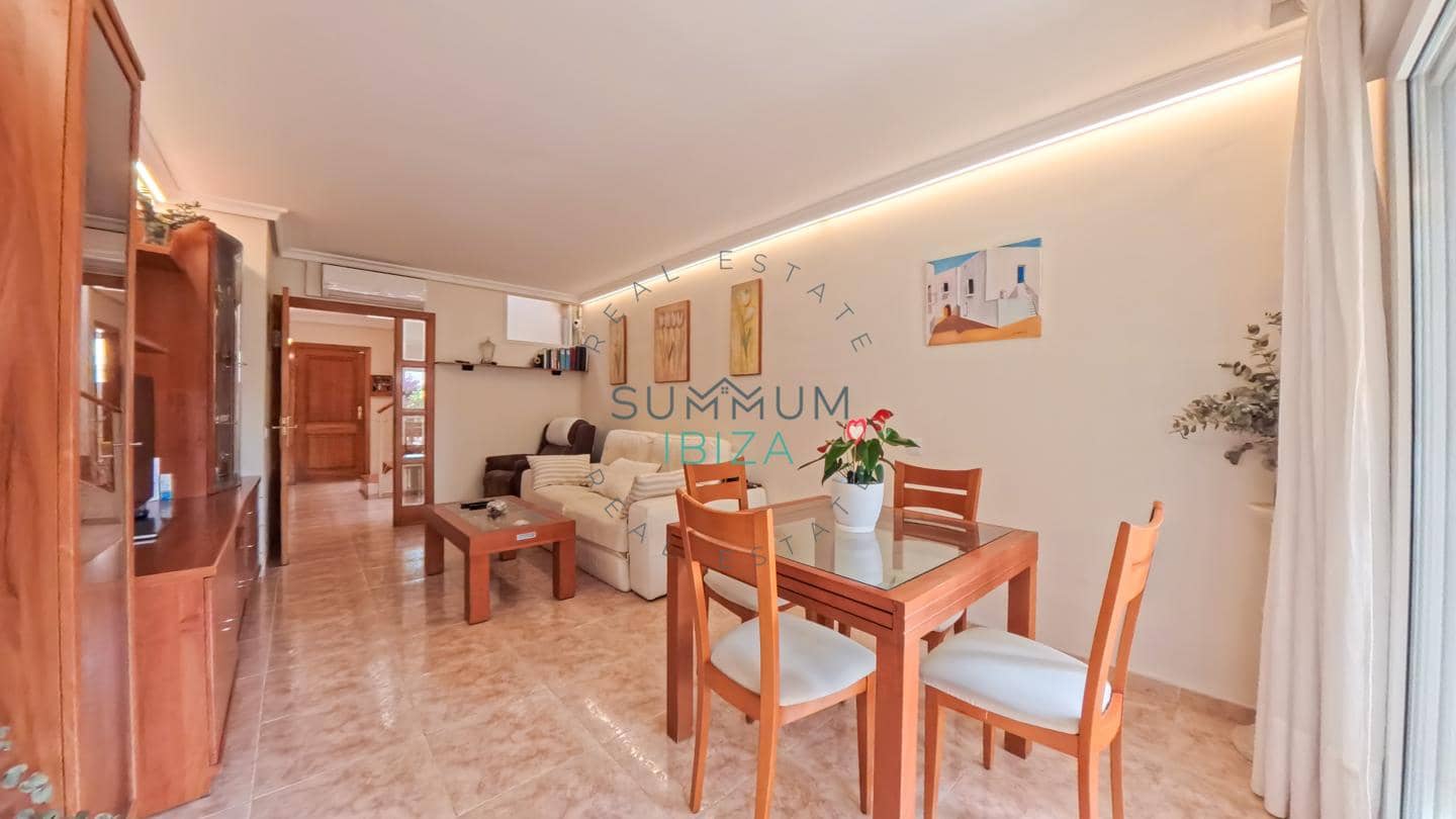 3 chambre Villa/Maison à vendre à Ibiza ville avec garage - 695 000 € (Ref: 9877745)